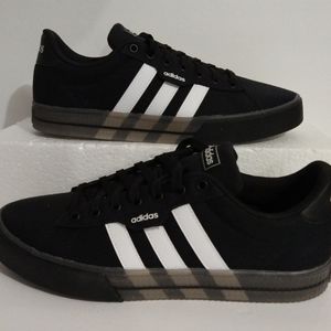 Adidas Shoes Men's Low Top Black Casual NWT